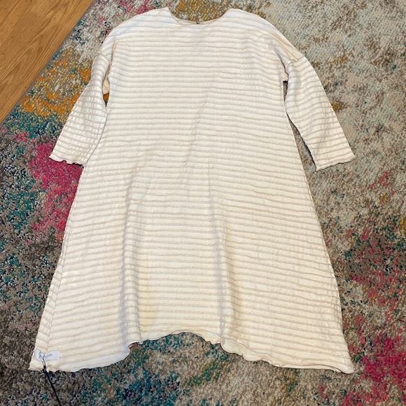 Girls dress - Picture 1 of 5